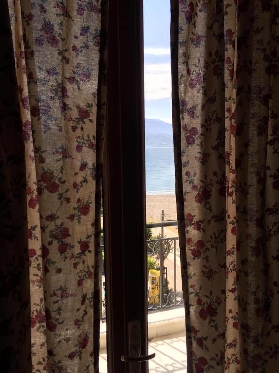 Regina Hotel Nafpaktos Zewnętrze zdjęcie